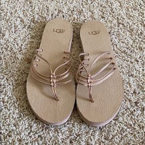 UGG Heina Metallic Flip Flops Rose Gold Size 7